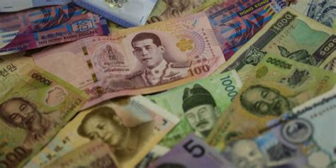 800 Malaysian ringgits to Philippine pesos .